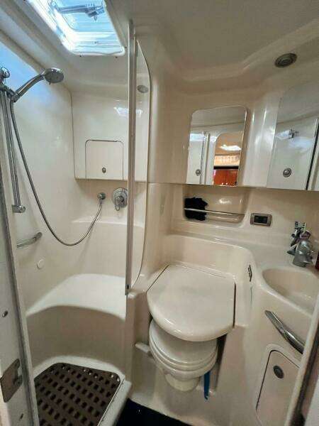 2004 Sea Ray 380 Sundancer