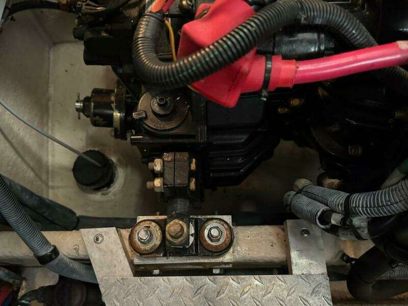 2004 Sea Ray 380 Sundancer