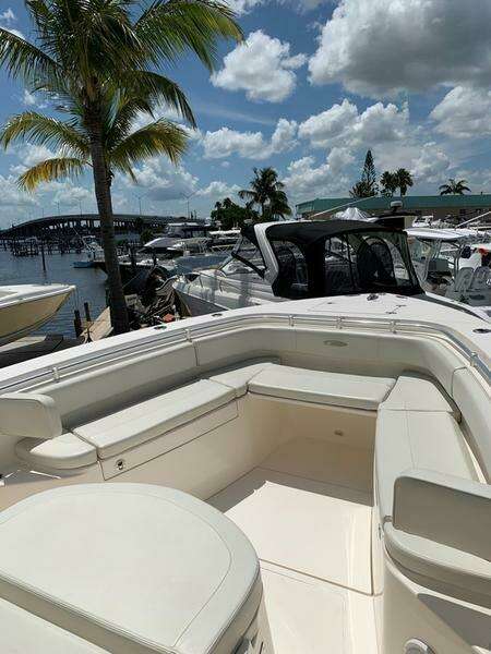 2015 Cobia 344 Center Console
