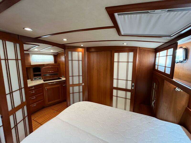 2013 Sabre 48 Salon Express