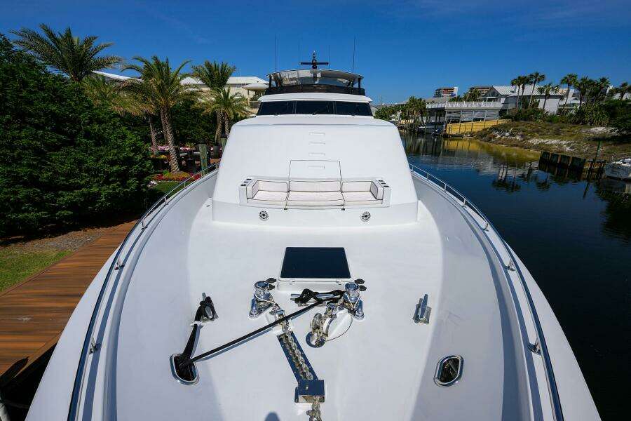 1997 Broward 108 Raised Pilothouse