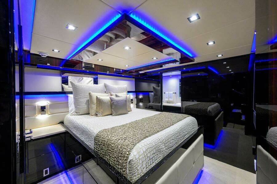 1997 Broward 108 Raised Pilothouse