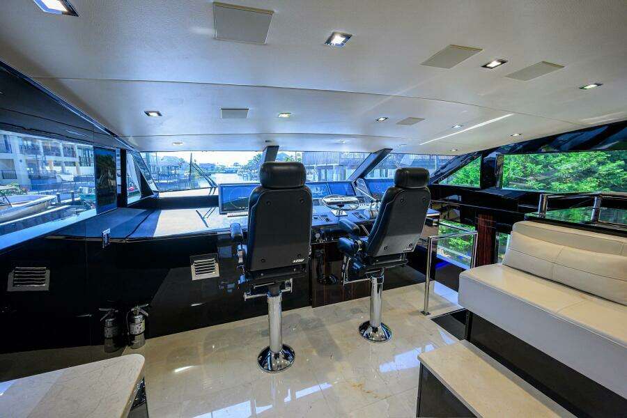 1997 Broward 108 Raised Pilothouse