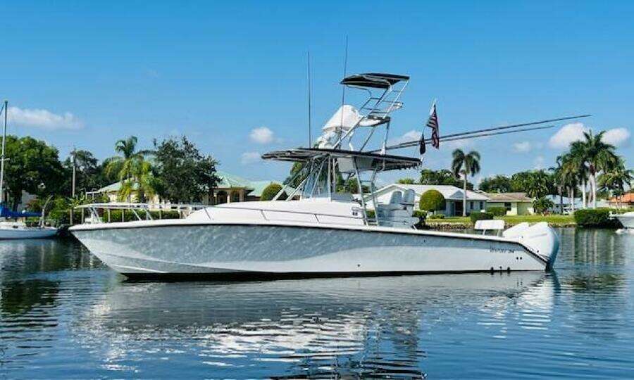 1999 Venture 34 Walkaround with Tower