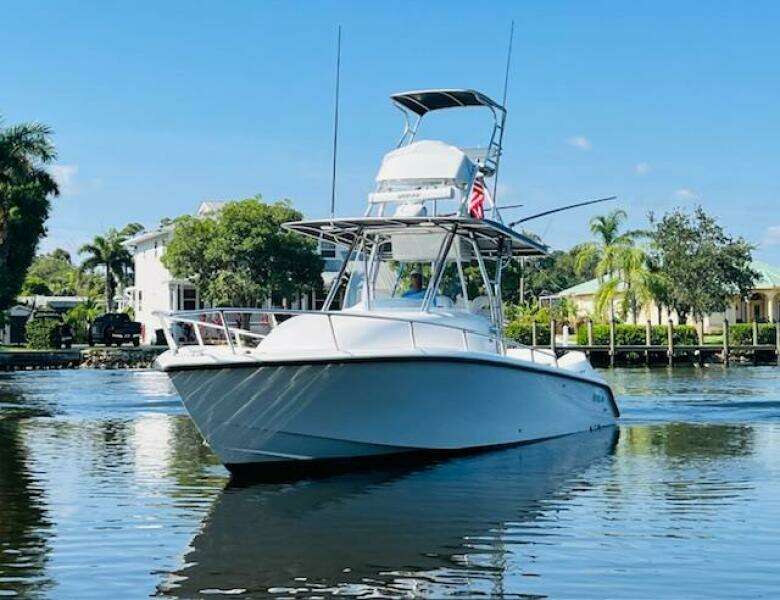 1999 Venture 34 Walkaround with Tower