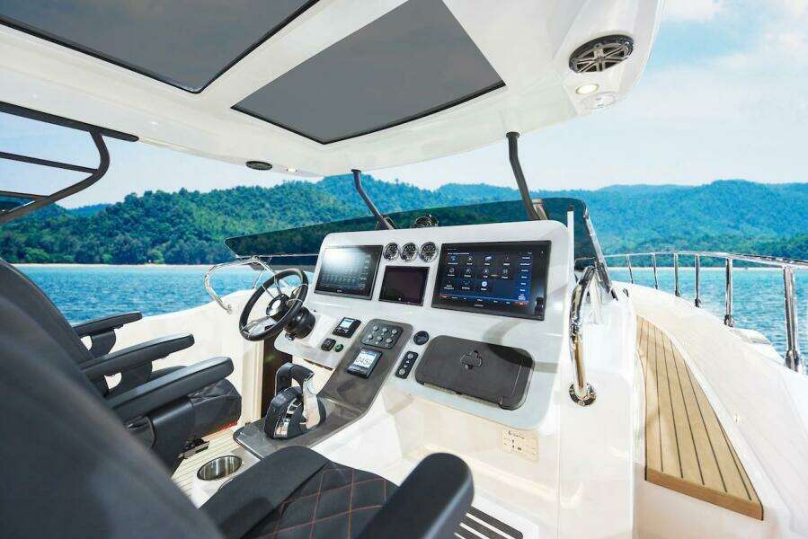 2024 Oryx 379 yacht cockpit with advanced navigation system and luxurious seating.