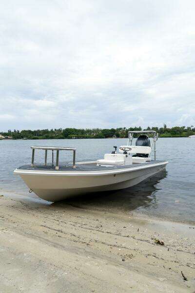 2025 BlueZones Boatworks 16' Flats