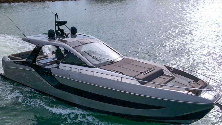 2022 Azimut Verve 47