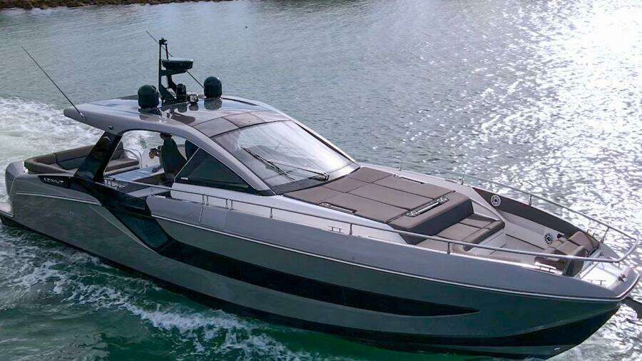 2022 Azimut Verve 47