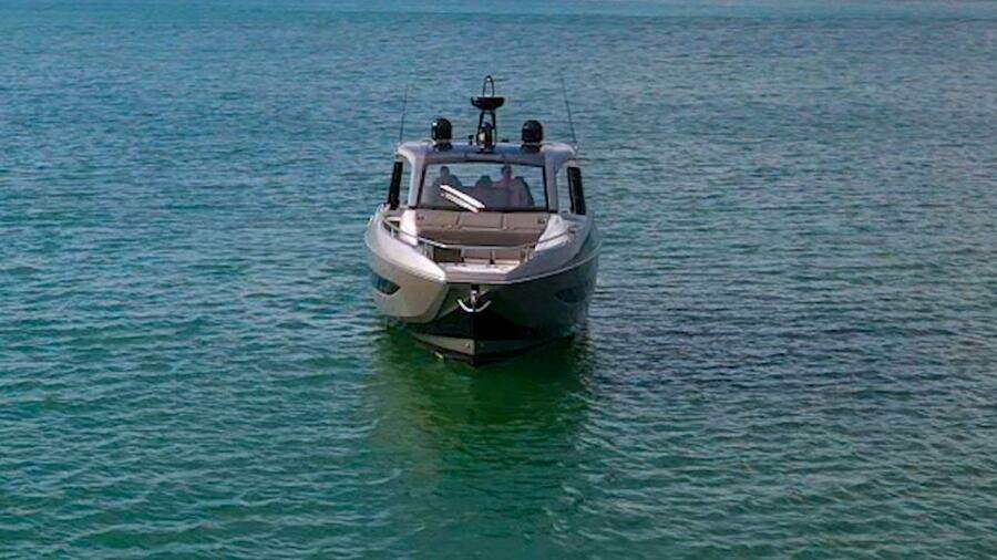 2022 Azimut Verve 47