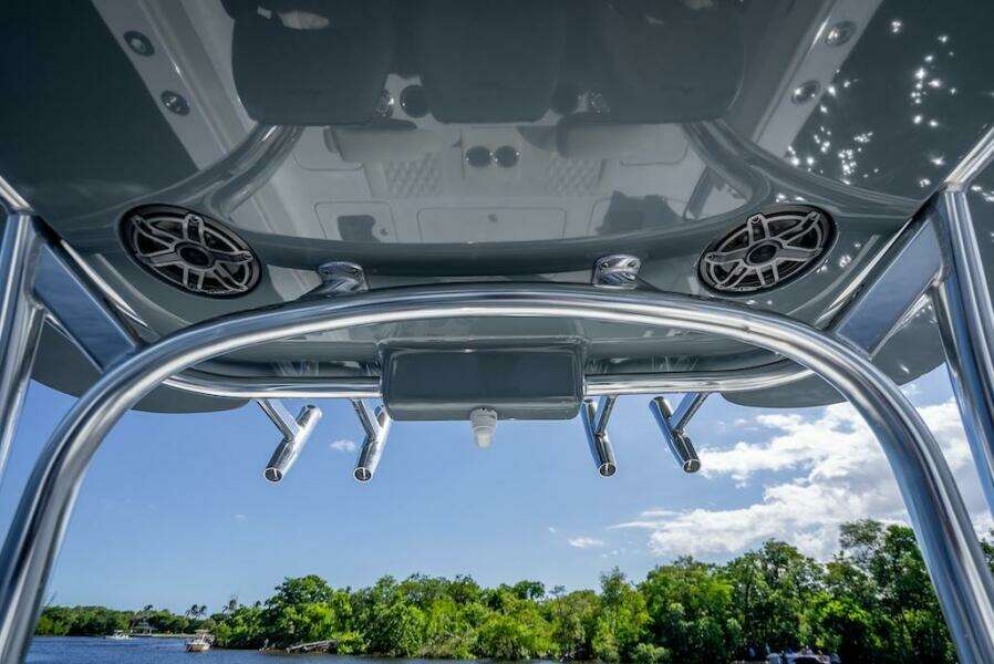 2025 Billfish 39 Center Console w/Tower