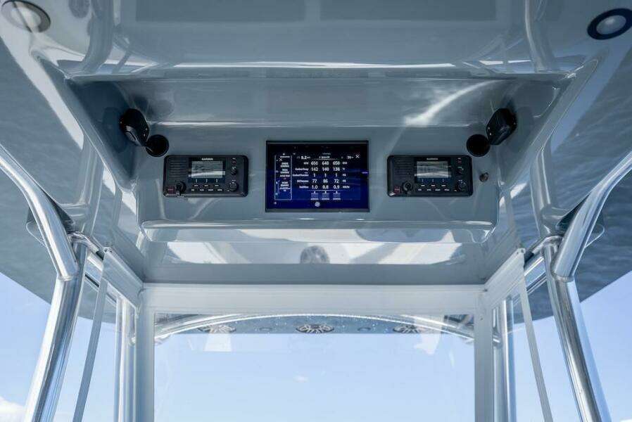 2025 Billfish 39 Center Console w/Tower