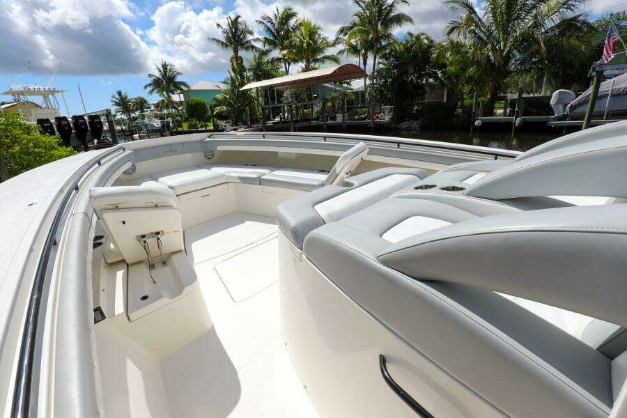 2020 Regulator 41 boat with spacious seating and modern design.