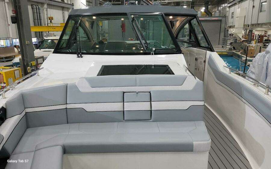 2024 Formula 430 Super Sport Crossover