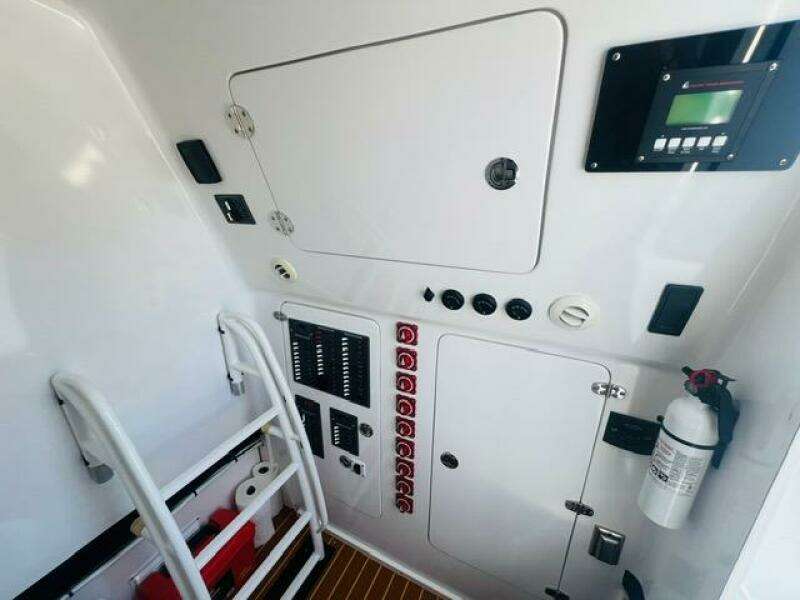 2015 Billfish 39 Custom CC