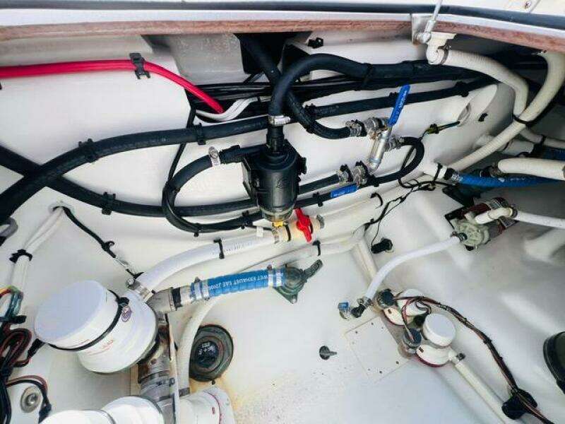 2015 Billfish 39 Custom CC