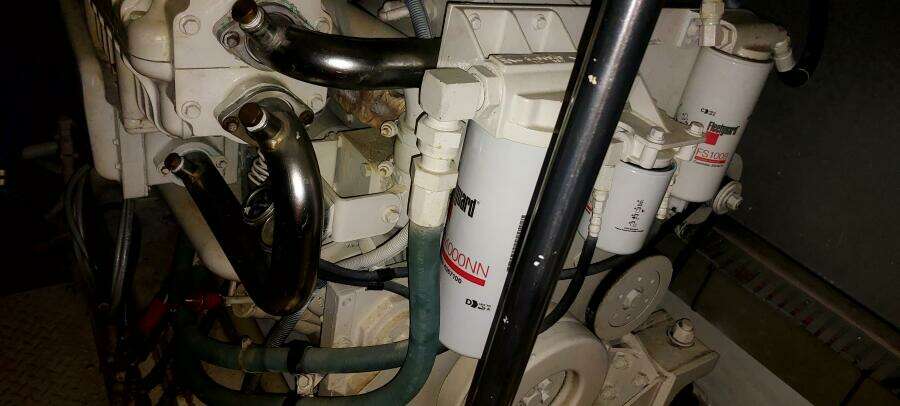 2003 Sea Ray 480 Motor Yacht