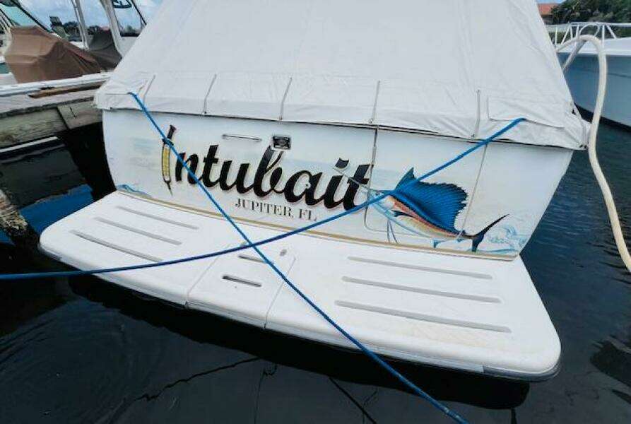 2003 Tiara Yachts 3800 Open