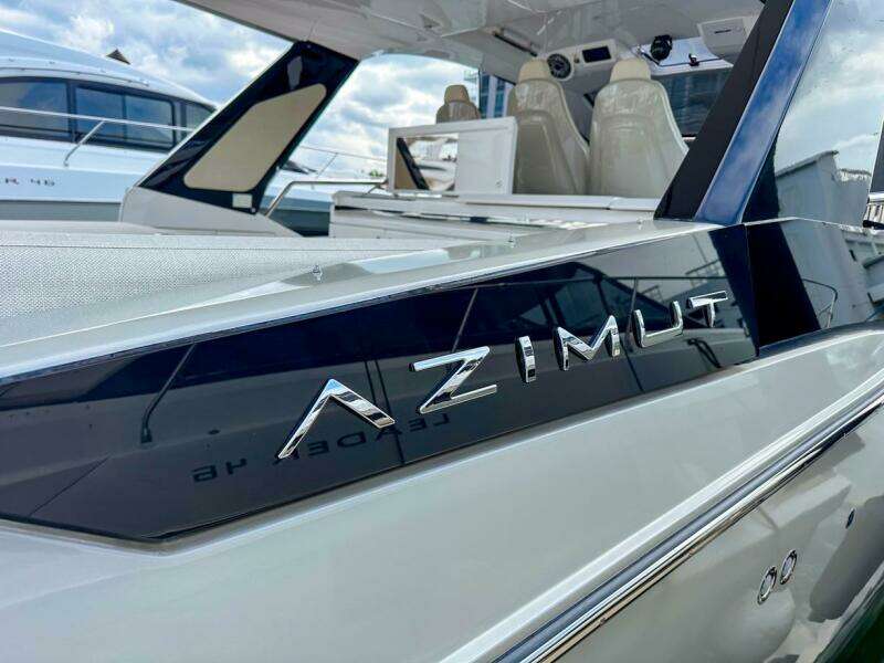 2023 Azimut Verve 47 luxury yacht, sleek design, close-up view.