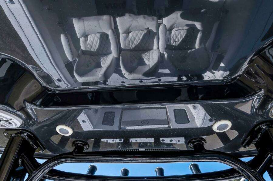 2022 Sportsman Open 352 Center Console