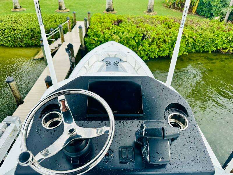 2024 Contender 39 ST