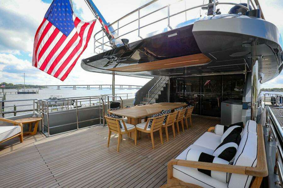2025 Majesty Yachts 120