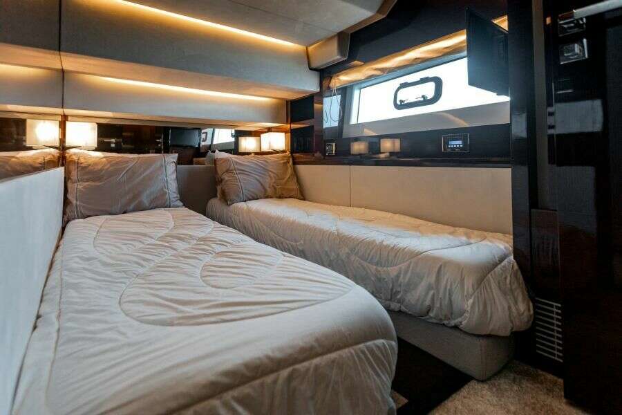 2020 Prestige 630 FB  Guest Stateroom