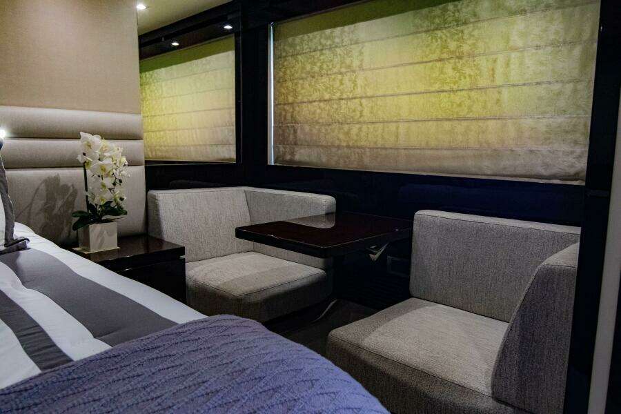 2018 Sunseeker Manhattan 66