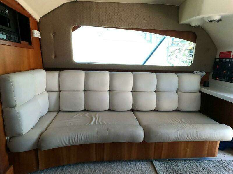 2002 Luhrs 34 Convertible