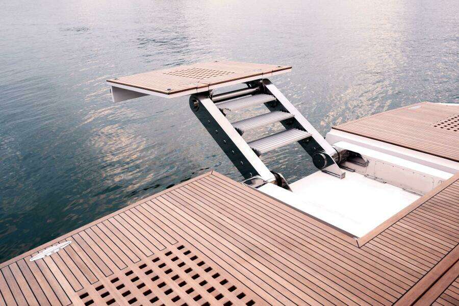 Horizon FD100 Sistership