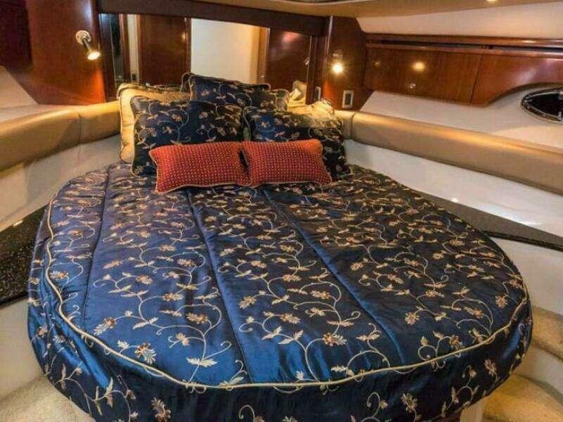 2009 Meridian 441 Sedan