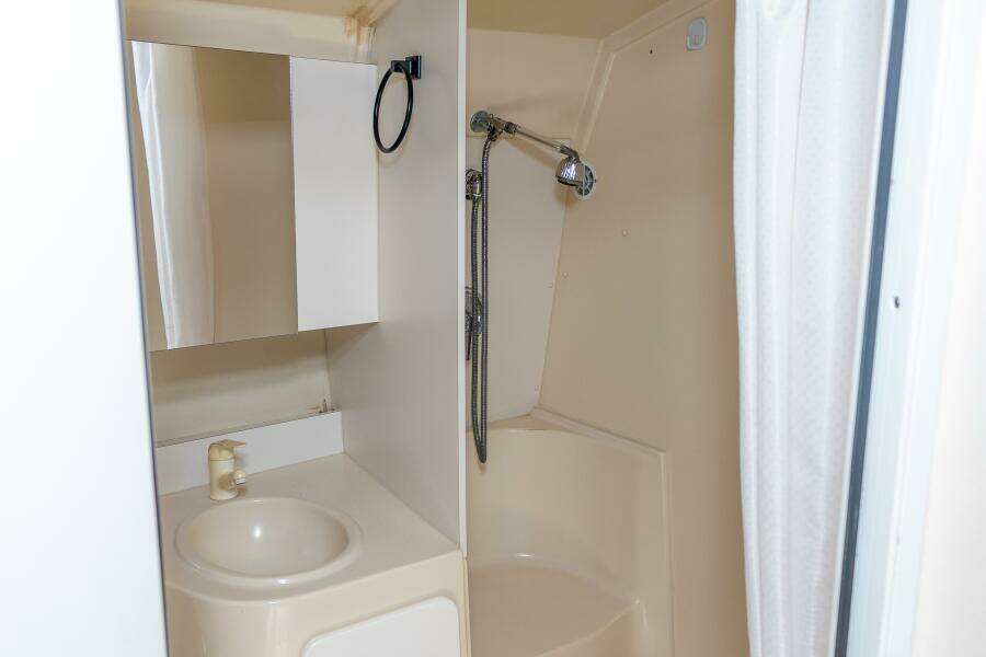 1995 Cruisers ESPRIT 3570