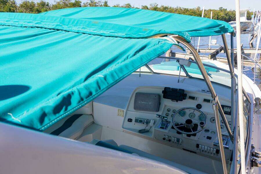 1995 Cruisers ESPRIT 3570