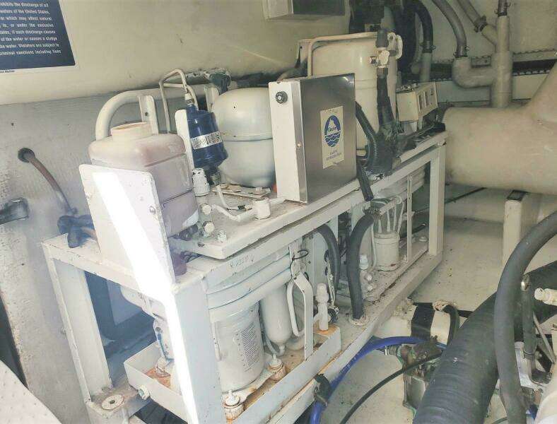 2003 Cabo Flybridge Sportfish