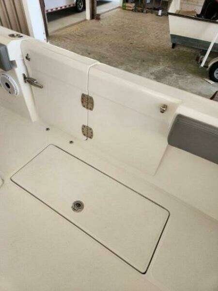 2023 Front Runner 36 CC