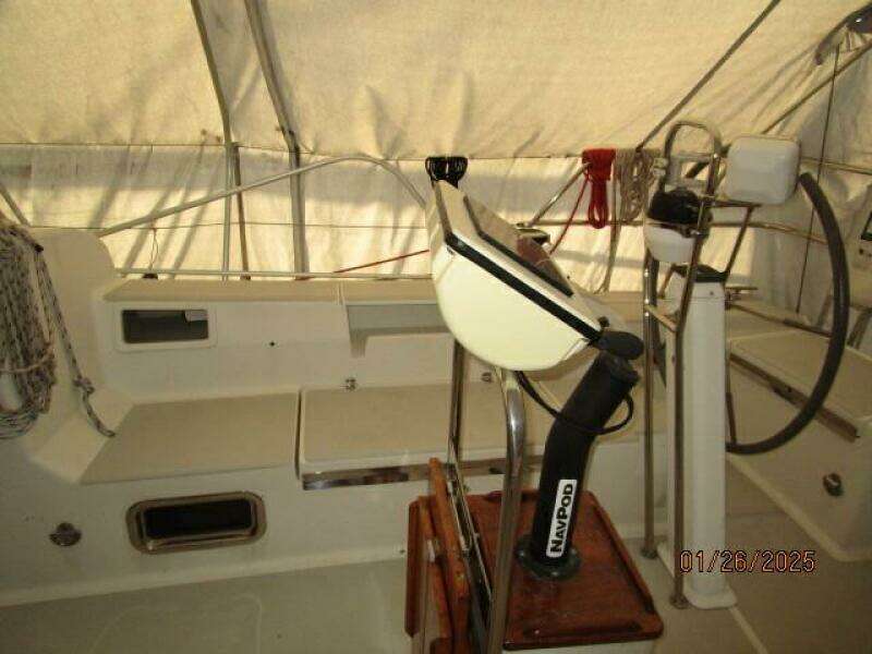 40' Blue Jacket cockpit starboard