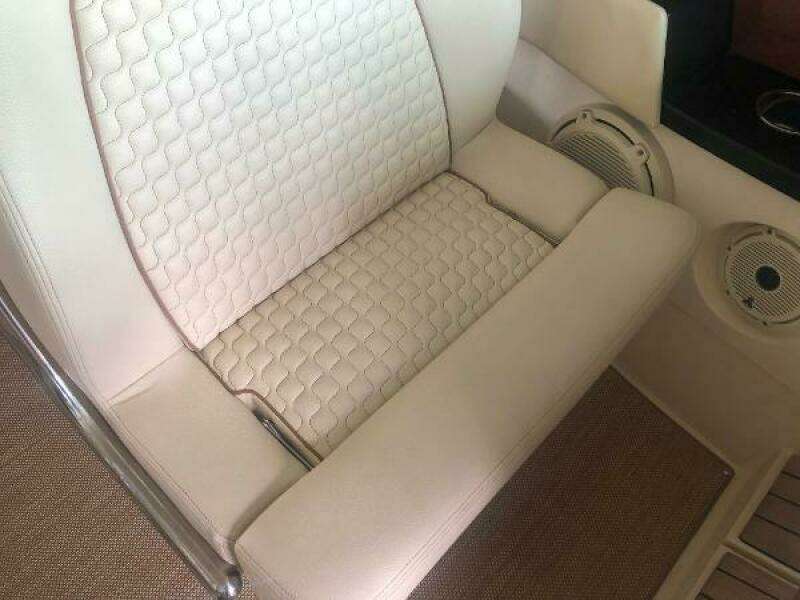 2020 Chris-Craft Launch 31 GT