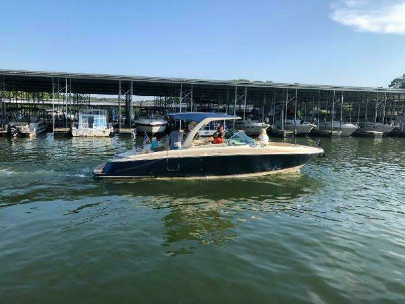 2020 Chris-Craft Launch 31 GT