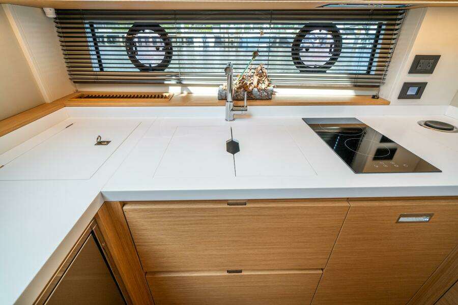 2023 Pardo Yachts GT52