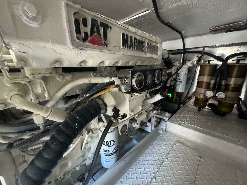 2000 Ocean Yachts 48 Convertible