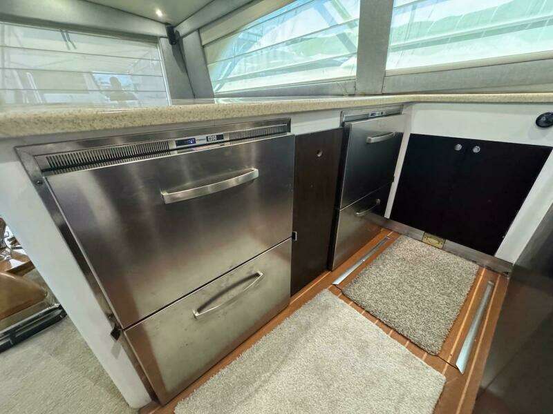 2000 Ocean Yachts 48 Convertible