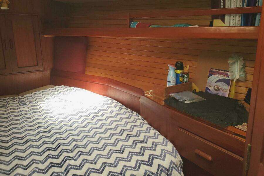 1983 Morgan Nelson Marek 45-4