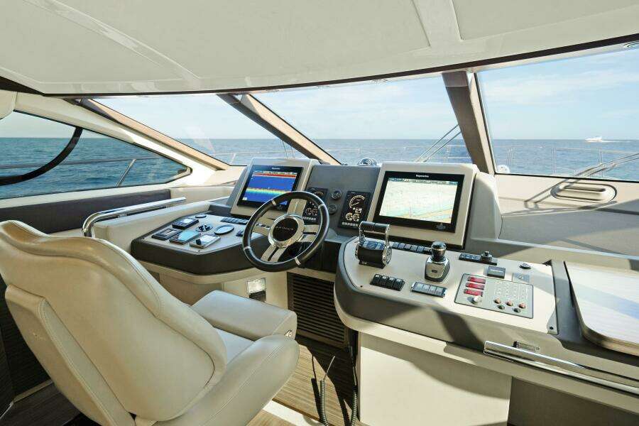 2017 Azimut 60 Flybridge