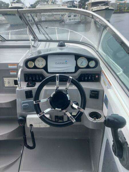 2015 Regal 28 Express