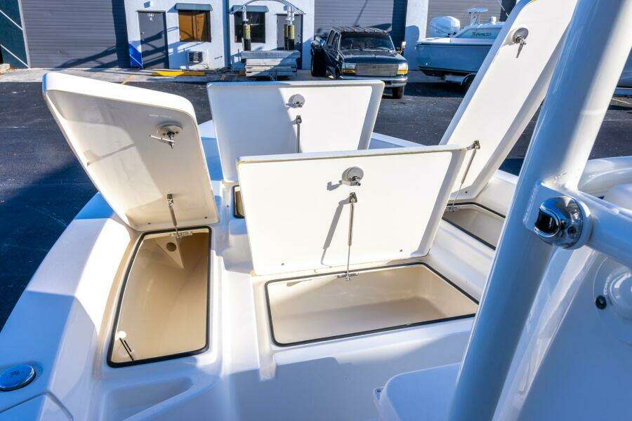 2021 Pathfinder 2400 TRS