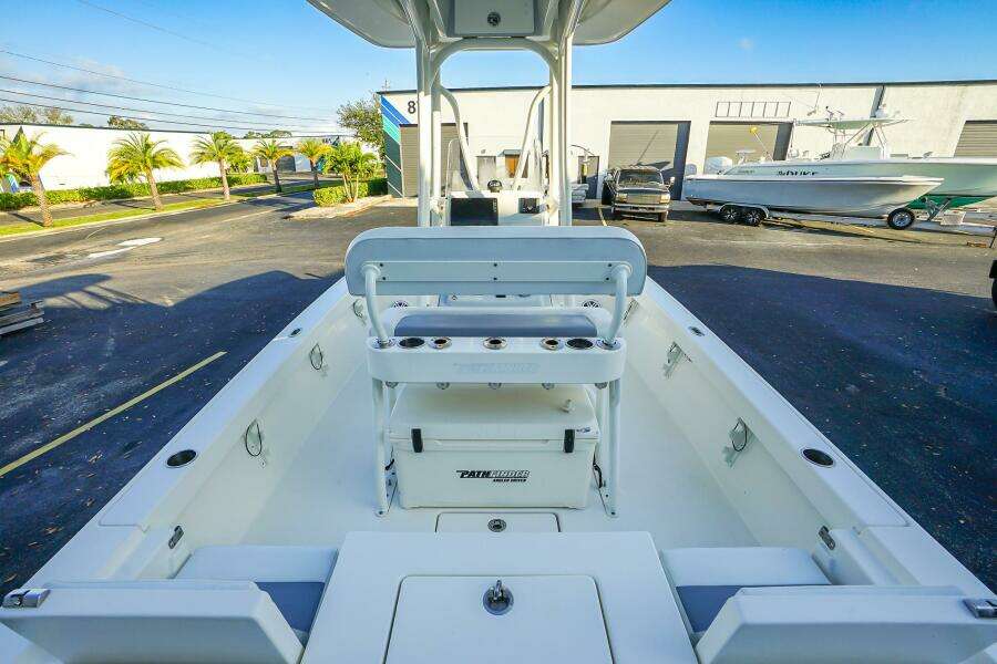 2021 Pathfinder 2400 TRS