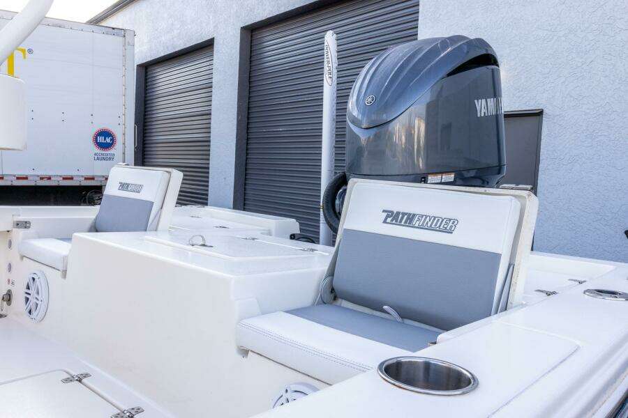 2021 Pathfinder 2400 TRS