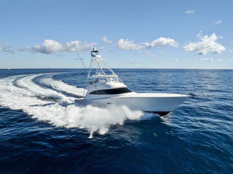 2019 Viking 80 Convertible