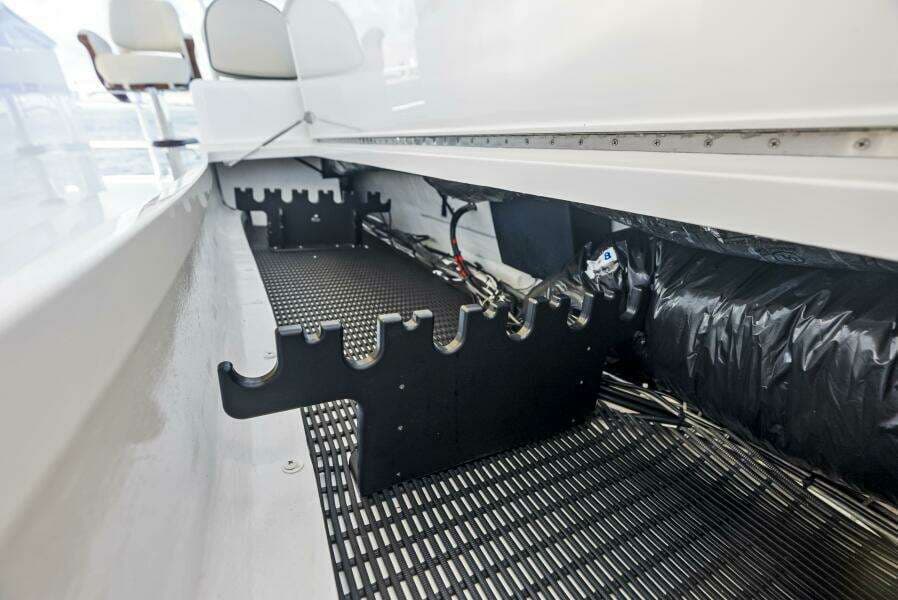 2019 Viking 80 Convertible