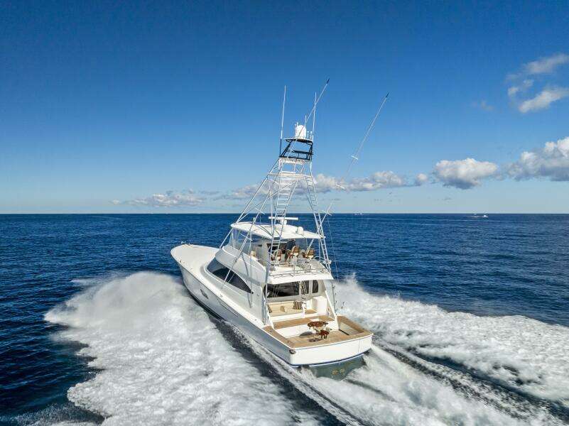 2019 Viking 80 Convertible